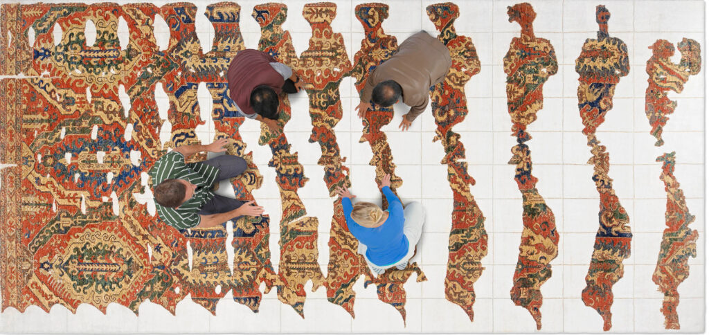 CulturalxCollabs project carpet; Dragon carpet, Rajastan (India), 2022, wool, silk knotted (detail), Freunde des Museums für Islamische Kunst im Pergamonmuseum e. V., Photo: Rug Star, Jürgen Dahlmann